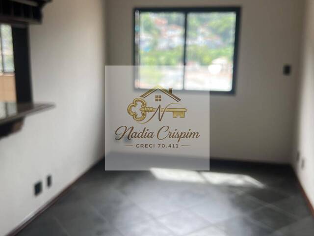 #5090 - Apartamento para Locação em Santos - SP